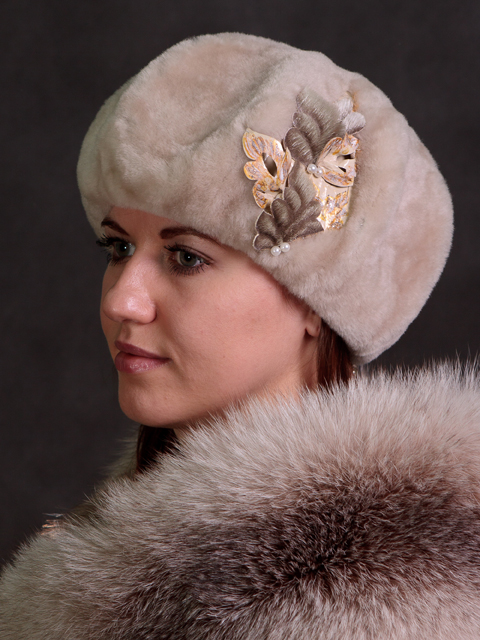М - 10 Женские головные уборы шапки из овчины, производство, продажа оптом