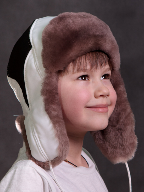 Детские головные уборы из мутона, производство, продажа оптом